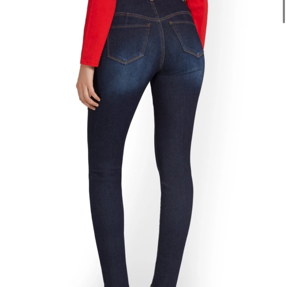 NWT NY&Co High-Waisted Curvy Sculpting Skinny Jeans - Dark Wash - Picture 3 of 4